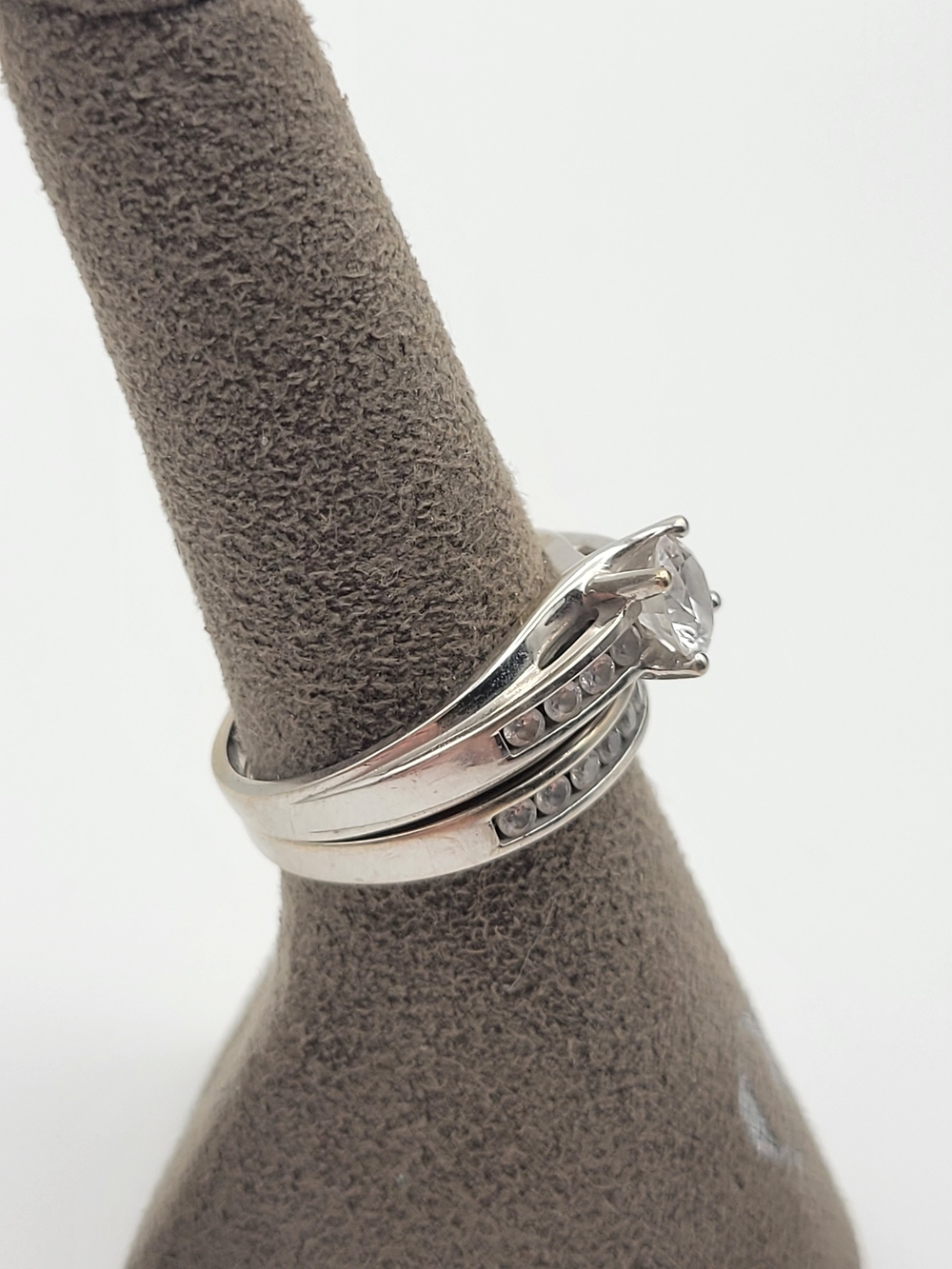 Vintage 14k Plumb DQ CZ White Gold Wedding Set Size 7.75 - Picture 5 of 11